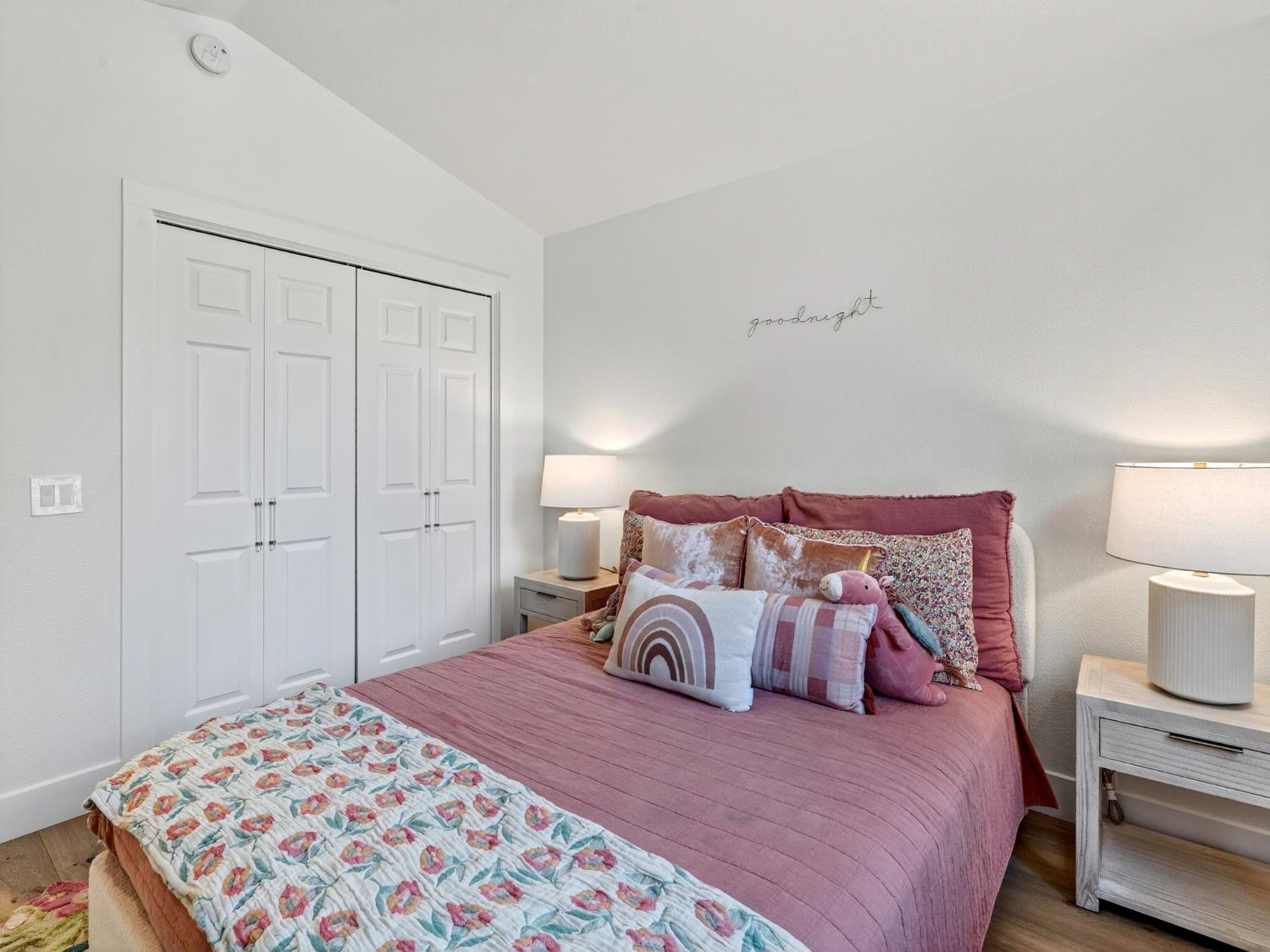 Davis, California, 95618, United States, 5 Bedrooms Bedrooms, ,3 BathroomsBathrooms,Residential,Active,1929454