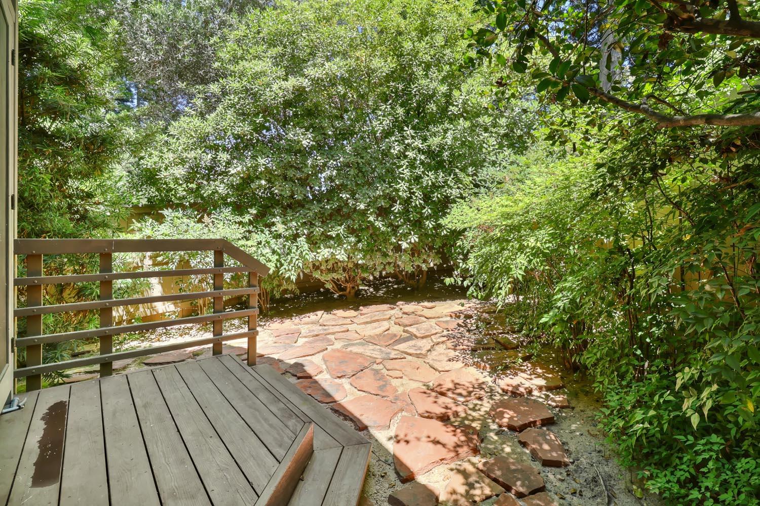 Carmichael, California, 95608, United States, 4 Bedrooms Bedrooms, ,3 BathroomsBathrooms,Residential,Active,2007341