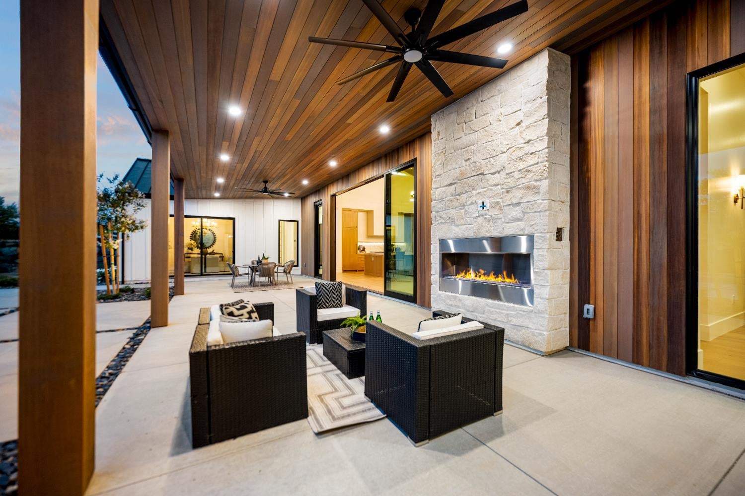 Newcastle, California, 95658, United States, 4 Bedrooms Bedrooms, ,6 BathroomsBathrooms,Residential,Active,1973288