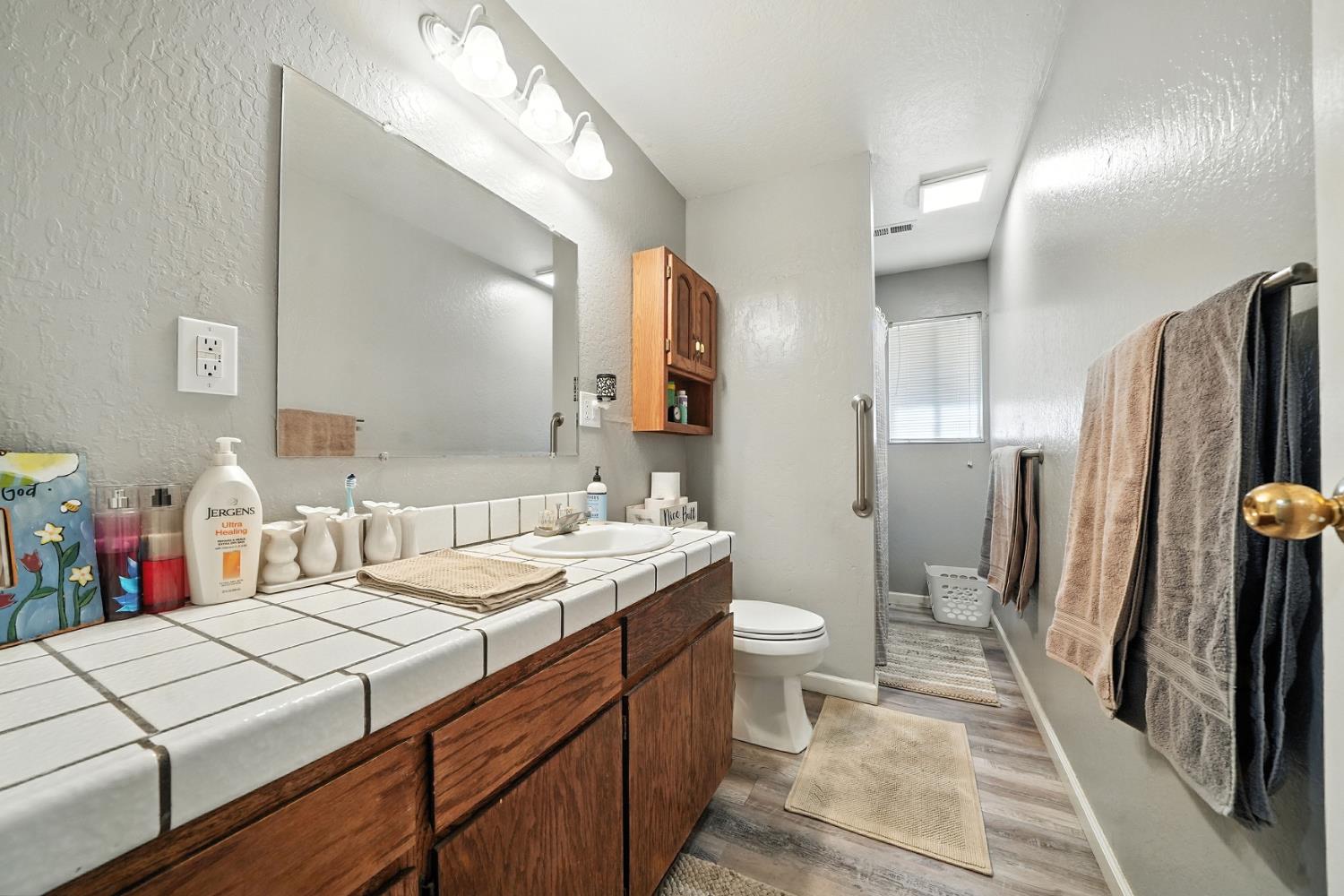 Angels Camp, California, 95222, United States, 3 Bedrooms Bedrooms, ,2 BathroomsBathrooms,Residential,Active,1942399