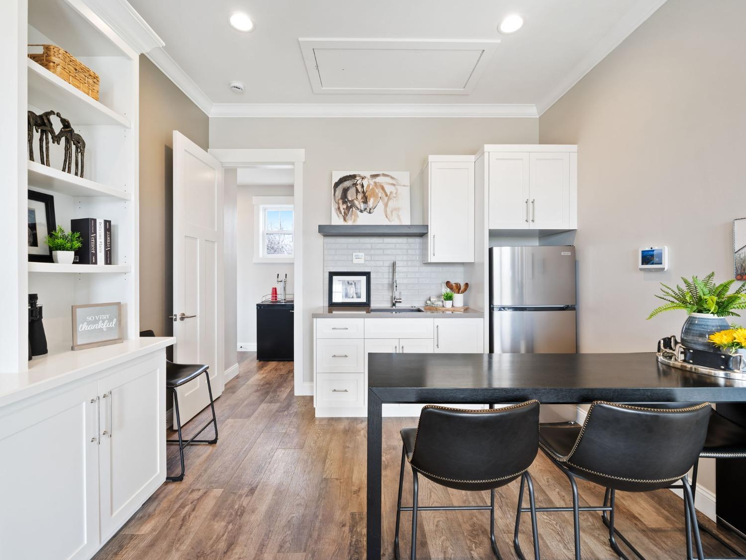 Davis, California, 95616, United States, ,3 BathroomsBathrooms,Residential,Active,1808296