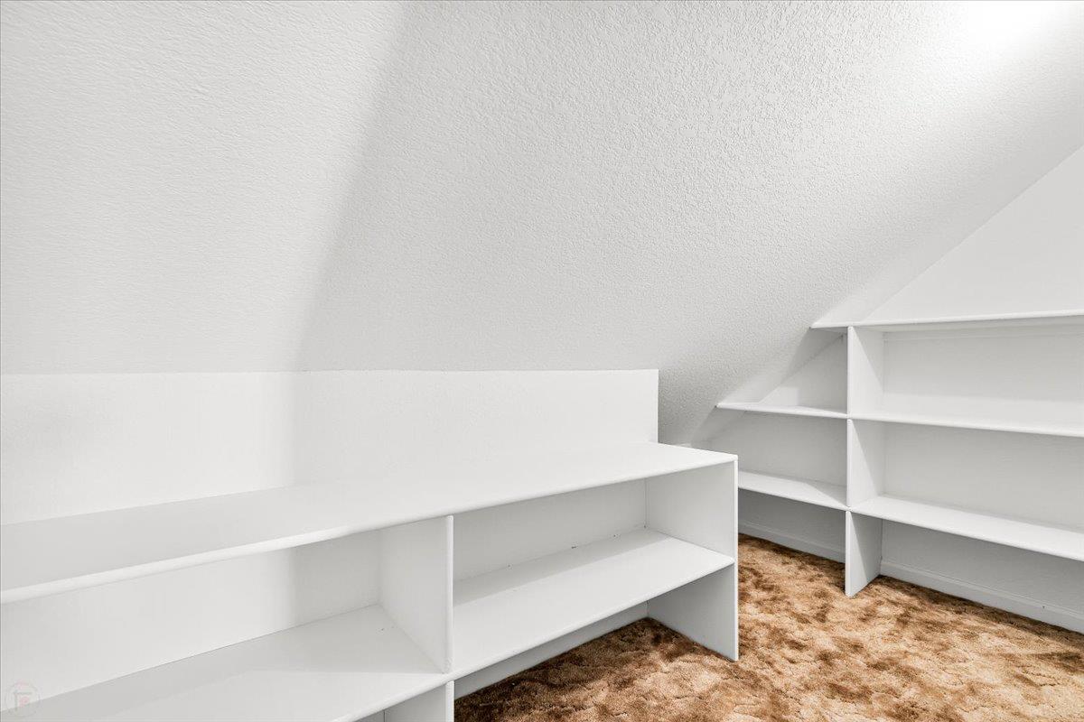 Galt, California, 95632, United States, 3 Bedrooms Bedrooms, ,3 BathroomsBathrooms,Residential,Active,2010524