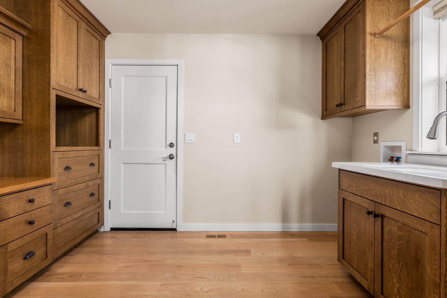 Penn Valley, California, 95946, United States, 3 Bedrooms Bedrooms, ,2 BathroomsBathrooms,Residential,Active,2008719