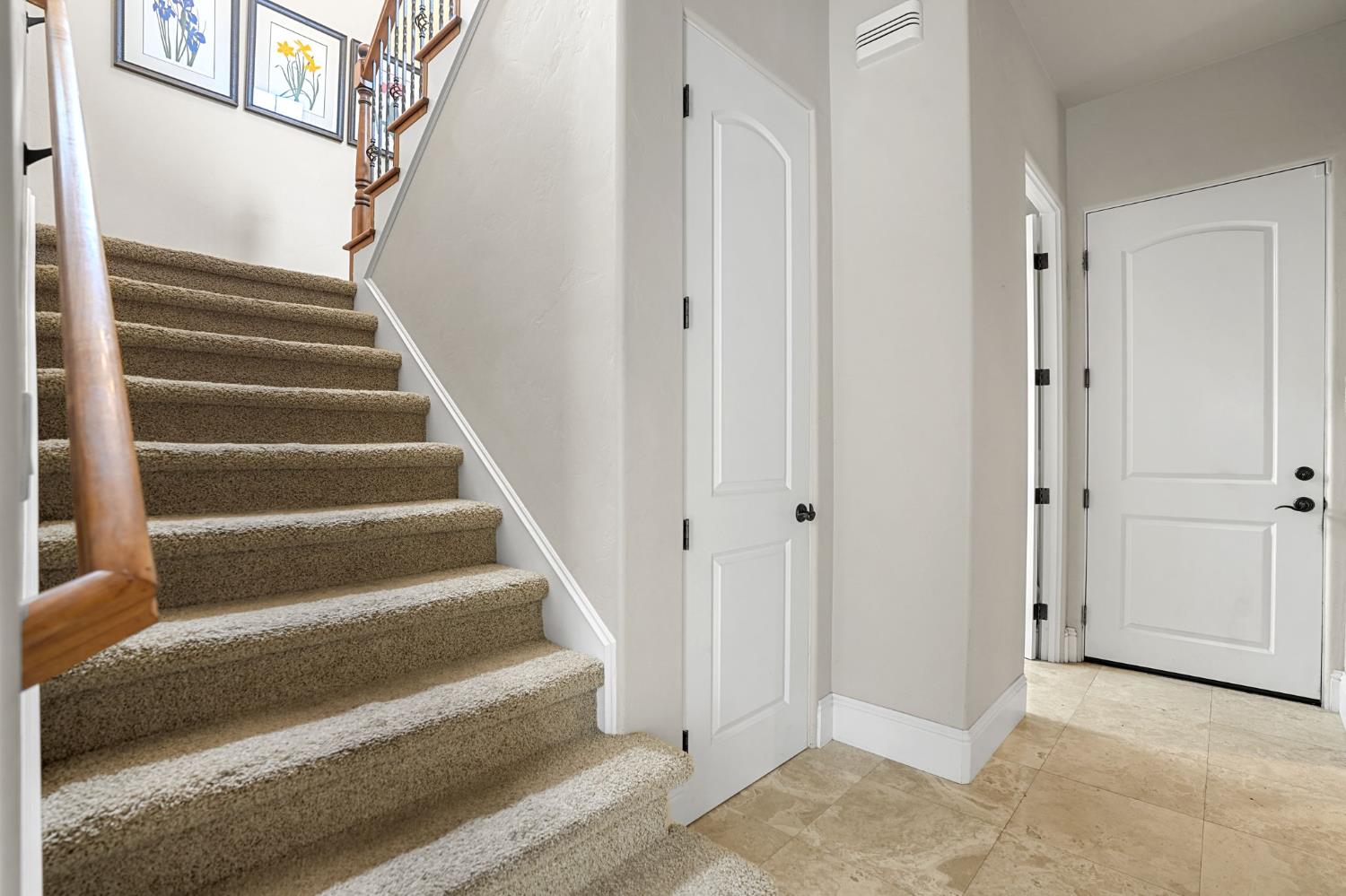 Folsom, California, 95630, United States, 4 Bedrooms Bedrooms, ,4 BathroomsBathrooms,Residential,Active,2008257