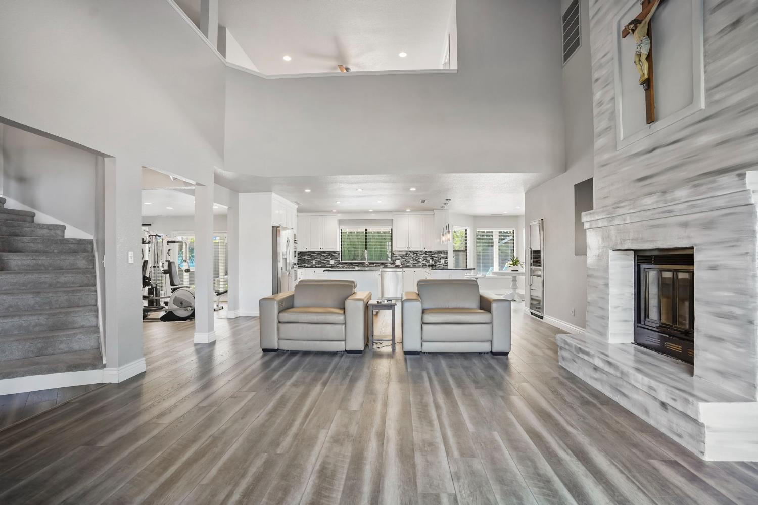 Modesto, California, 95356, United States, 4 Bedrooms Bedrooms, ,4 BathroomsBathrooms,Residential,Active,2045551