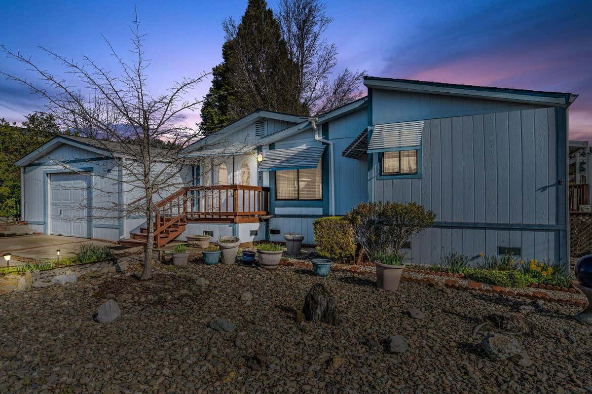 20 Rollingwood Dr Spc 159  