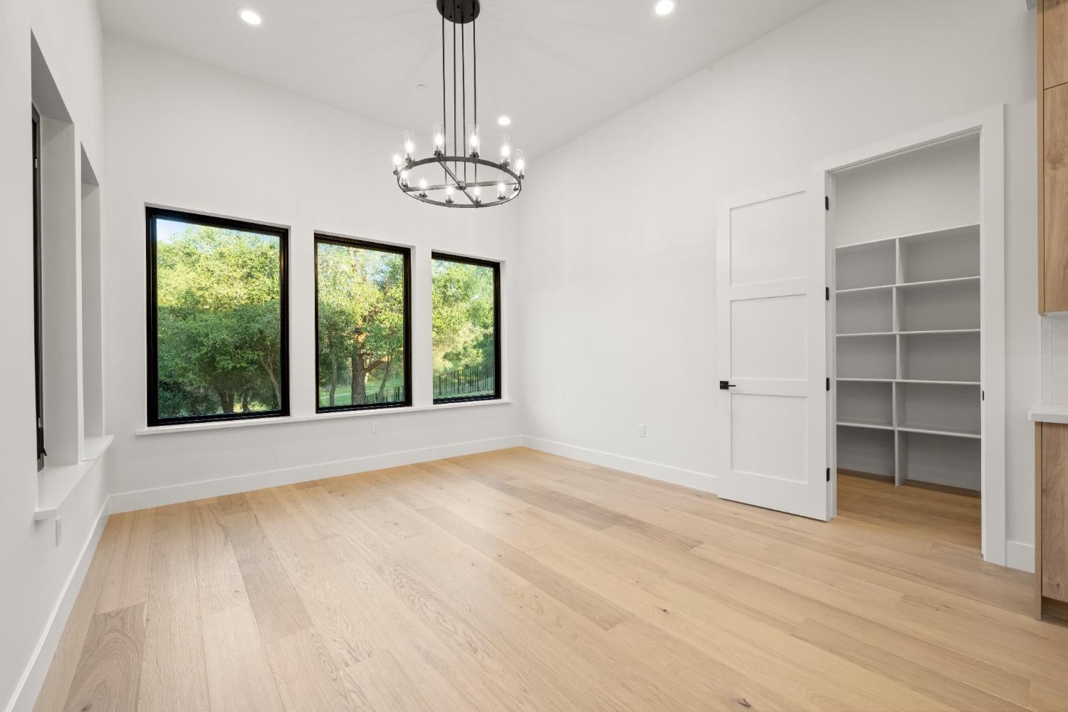 Auburn, California, 95602, United States, 4 Bedrooms Bedrooms, ,3 BathroomsBathrooms,Residential,Active,1943769