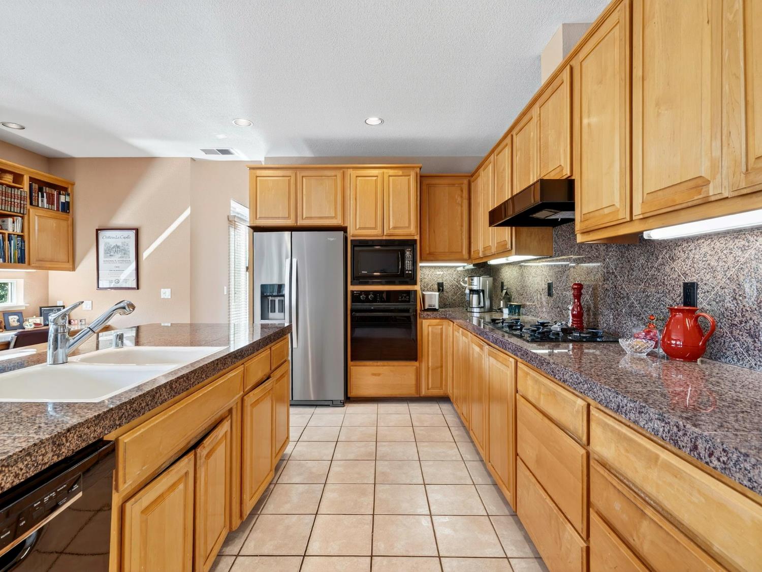 Davis, California, 95616, United States, 4 Bedrooms Bedrooms, ,3 BathroomsBathrooms,Residential,Active,1968416