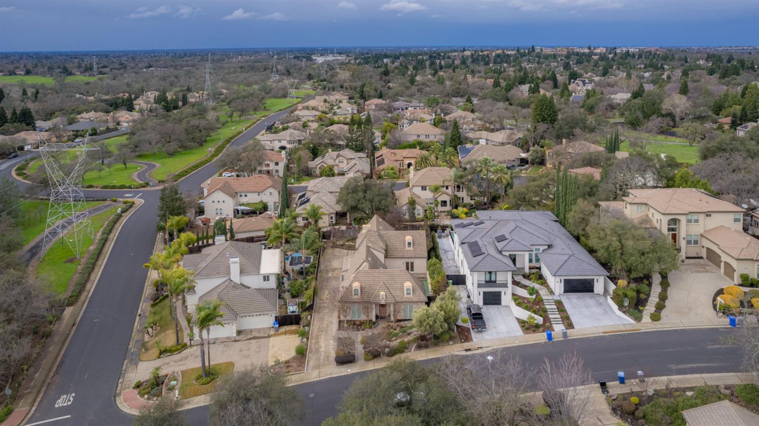 Folsom, California, 95630, United States, 4 Bedrooms Bedrooms, ,4 BathroomsBathrooms,Residential,Active,2008257