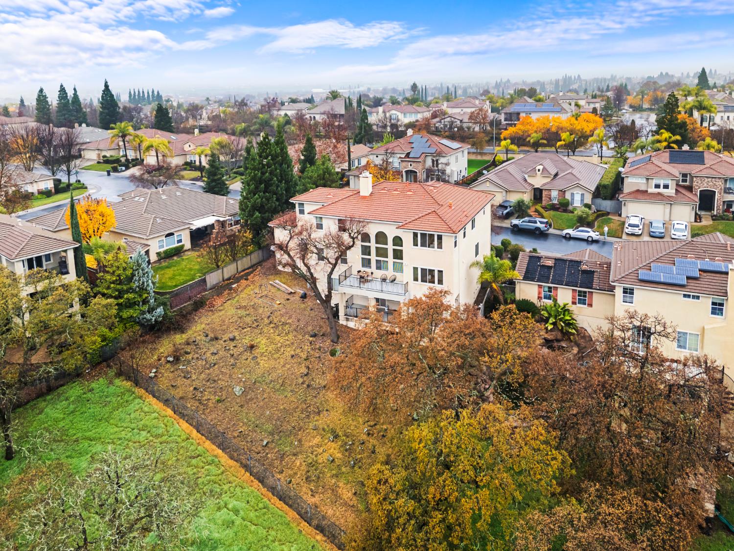 Roseville, California, 95661, United States, 5 Bedrooms Bedrooms, ,4 BathroomsBathrooms,Residential,Active,2006825