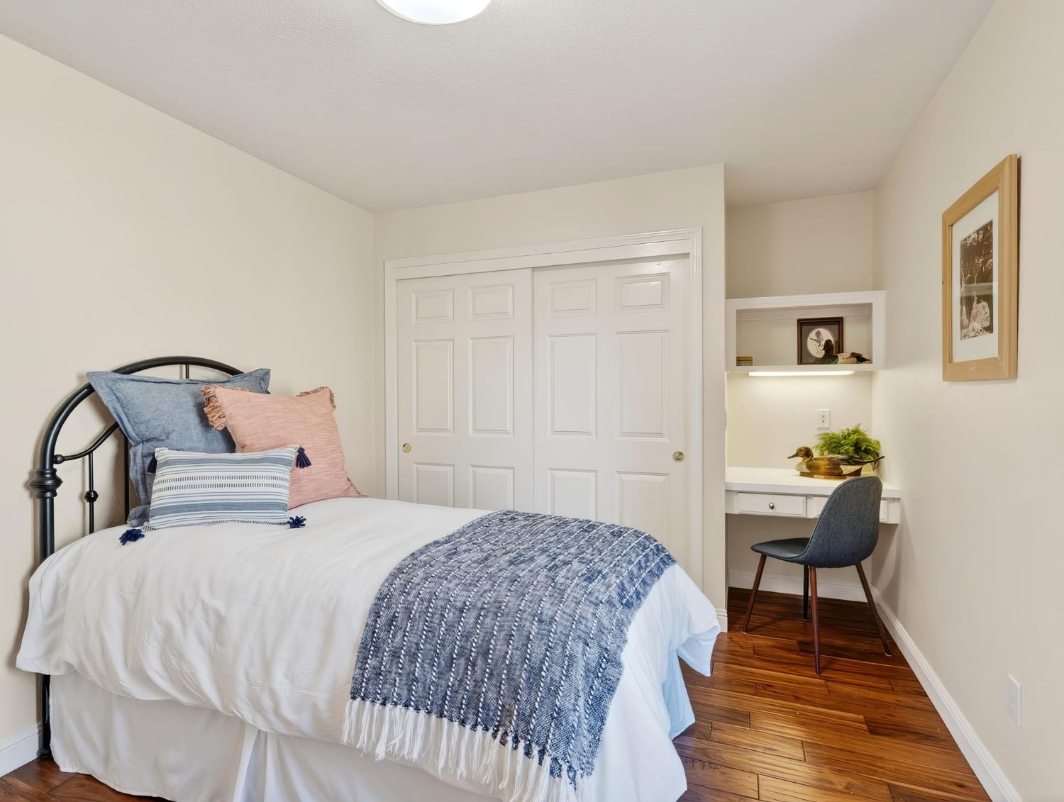 Davis, California, 95618, United States, 5 Bedrooms Bedrooms, ,3 BathroomsBathrooms,Residential,Active,2015823