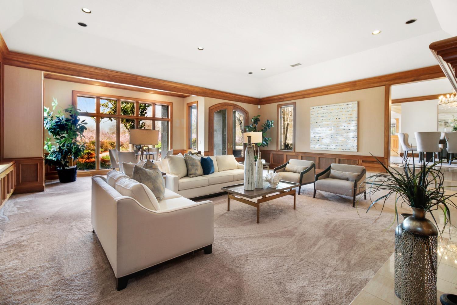 Sacramento, California, 95827, United States, 6 Bedrooms Bedrooms, ,7 BathroomsBathrooms,Residential,Active,1898041