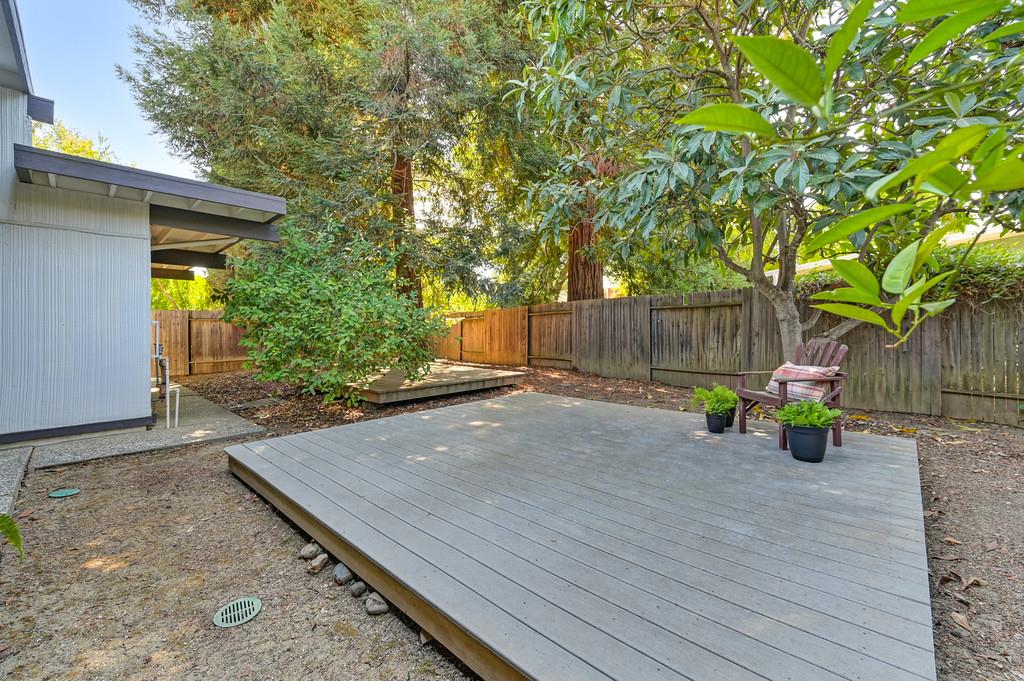 Davis, California, 95616, United States, 5 Bedrooms Bedrooms, ,2 BathroomsBathrooms,Residential,Active,1914596