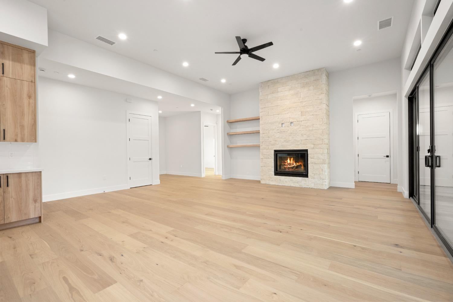 Auburn, California, 95602, United States, 4 Bedrooms Bedrooms, ,3 BathroomsBathrooms,Residential,Active,1943769