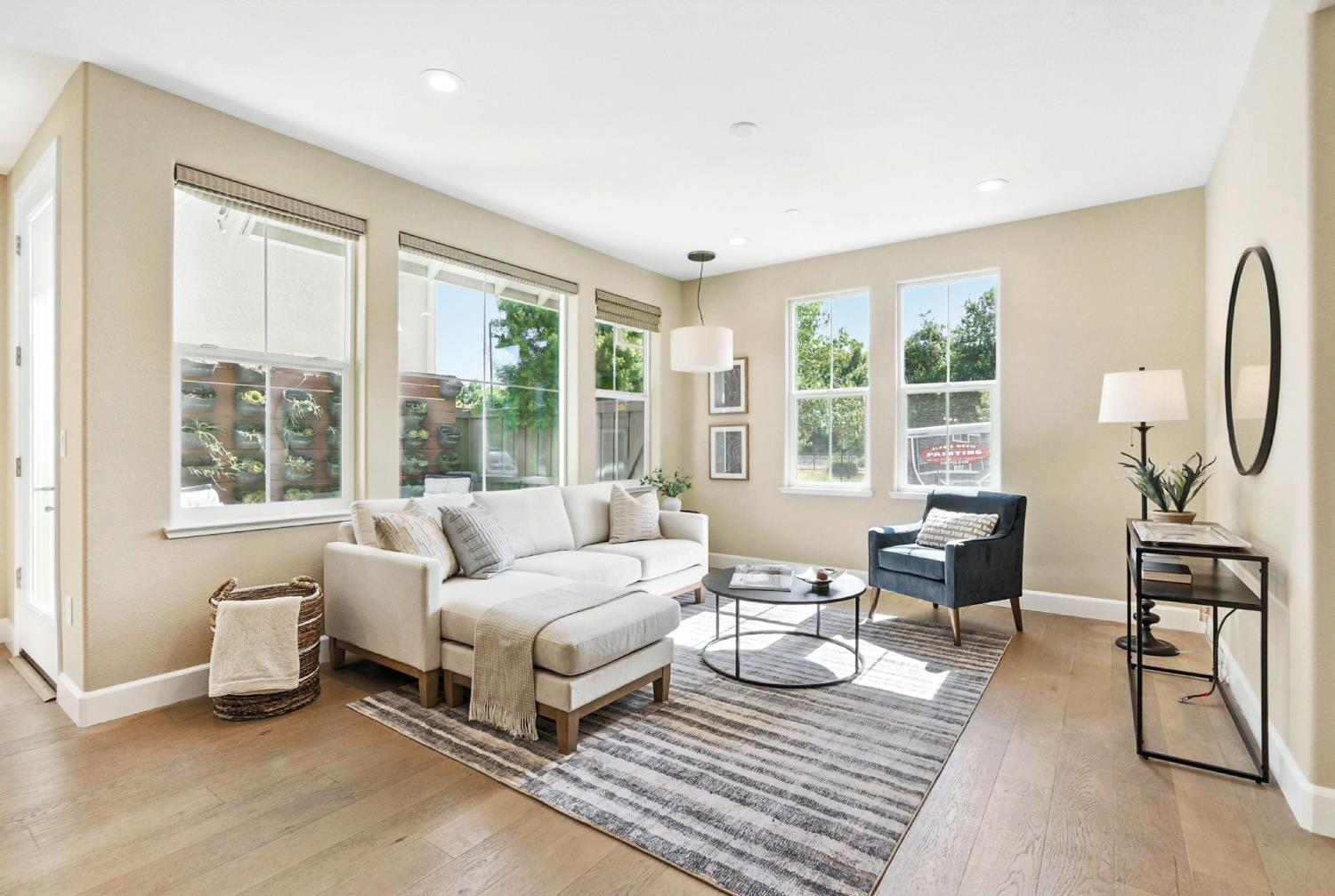 Davis, California, 95616, United States, 3 Bedrooms Bedrooms, ,3 BathroomsBathrooms,Residential,Active,1900388