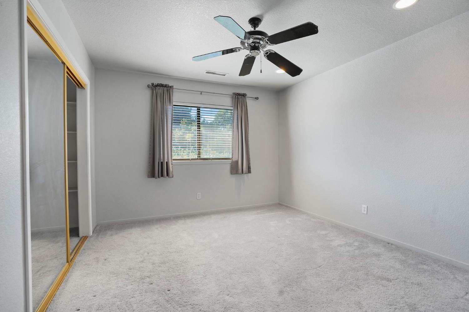 Modesto, California, 95356, United States, 4 Bedrooms Bedrooms, ,4 BathroomsBathrooms,Residential,Active,2045551