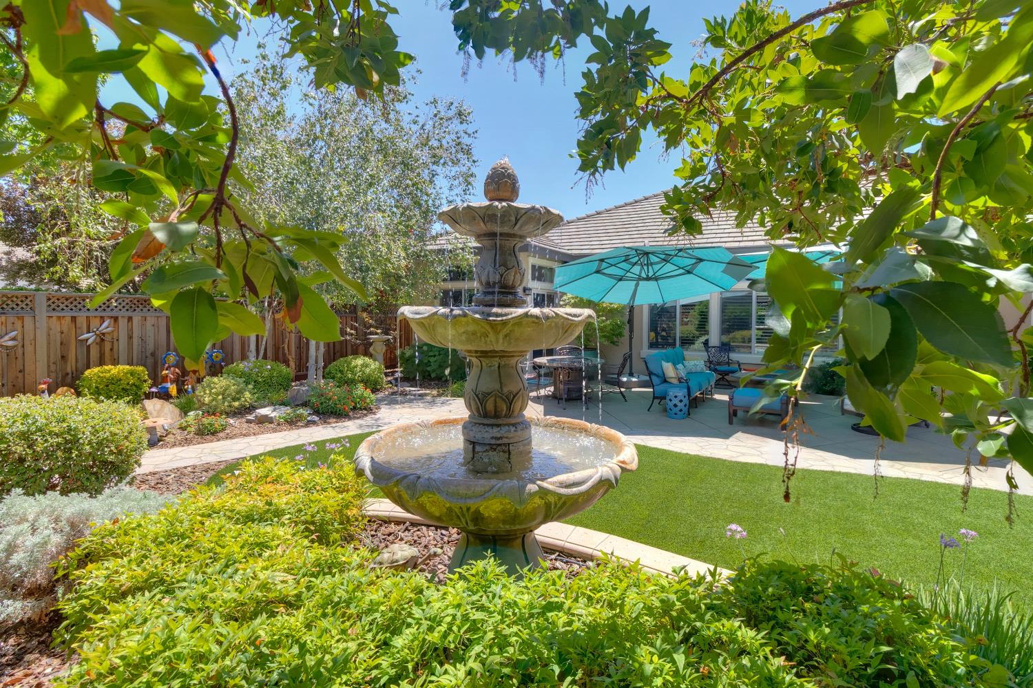West Sacramento, California, 95605, United States, 4 Bedrooms Bedrooms, ,3 BathroomsBathrooms,Residential,Active,1929784