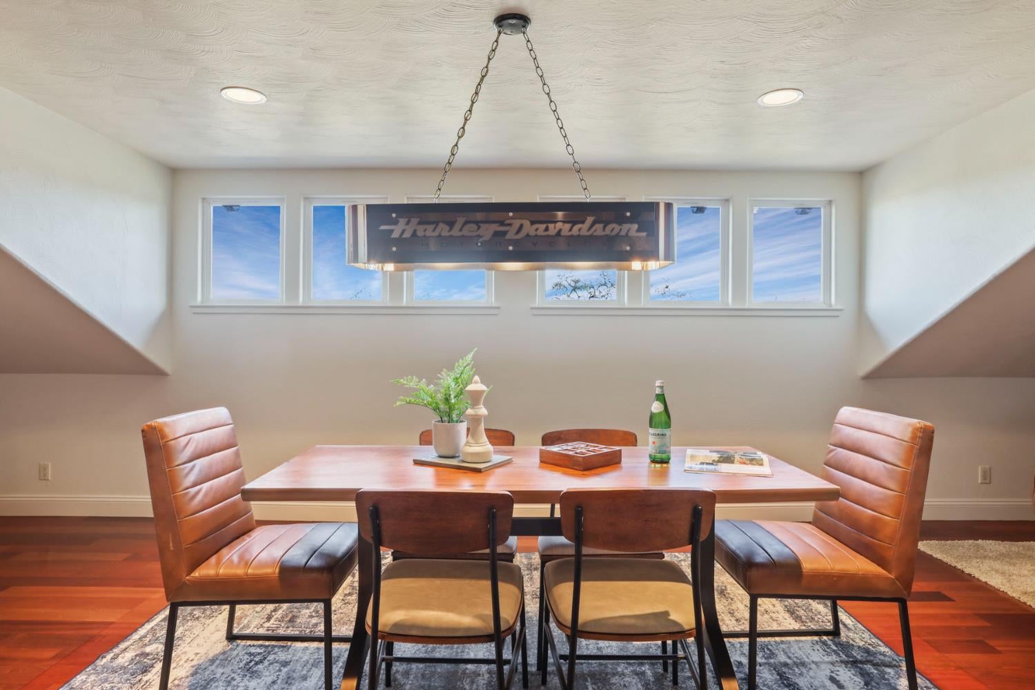 Modesto, California, 95356, United States, 3 Bedrooms Bedrooms, ,3 BathroomsBathrooms,Residential,Active,2009003