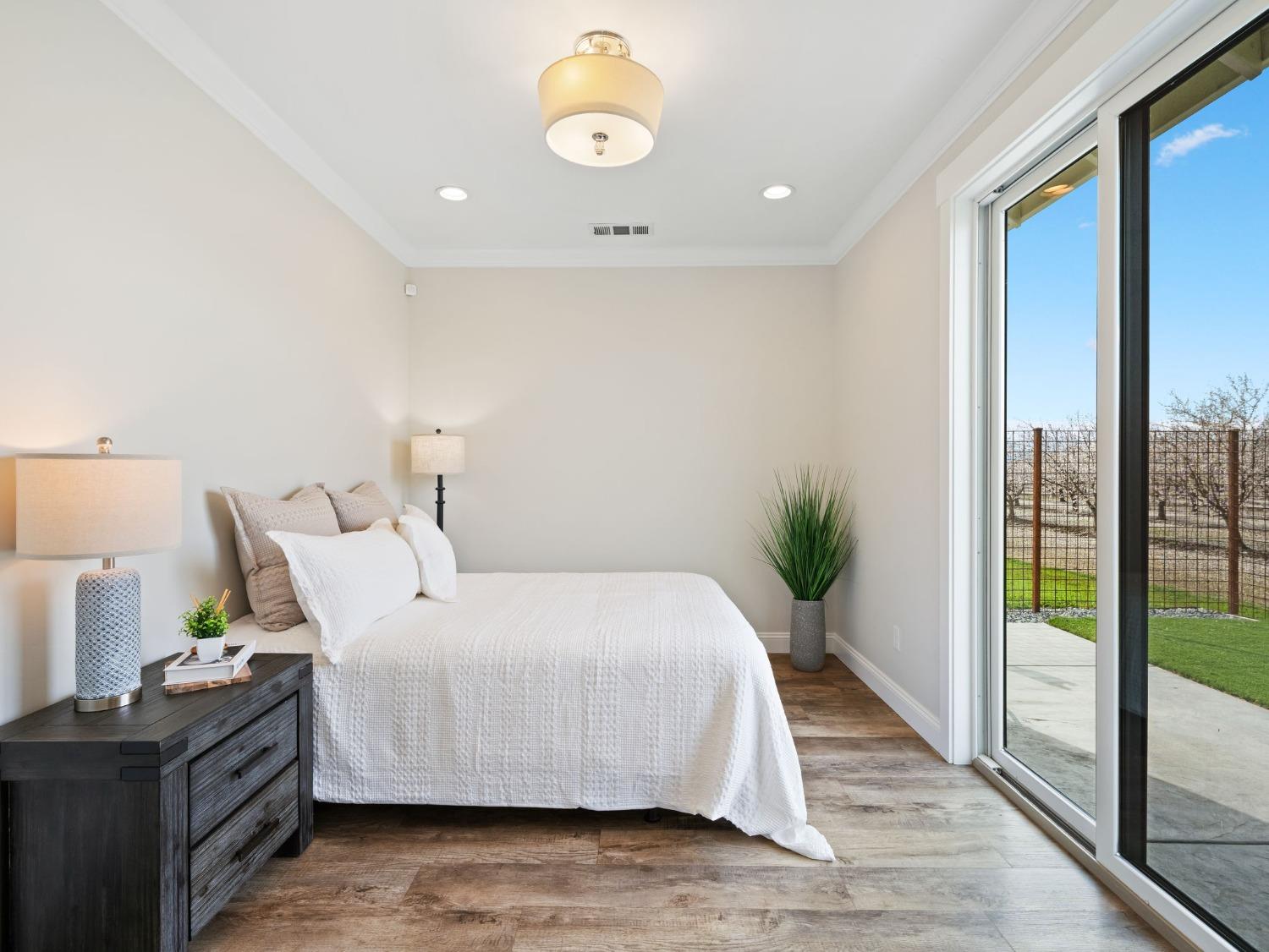 Davis, California, 95616, United States, ,3 BathroomsBathrooms,Residential,Active,1808296