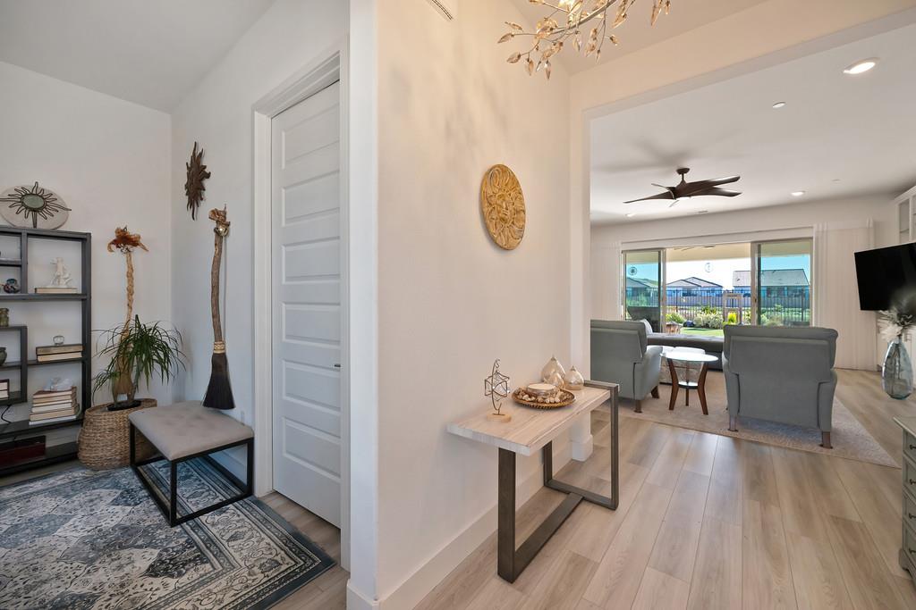 El Dorado Hills, California, 95762, United States, 2 Bedrooms Bedrooms, ,3 BathroomsBathrooms,Residential,Active,2009425