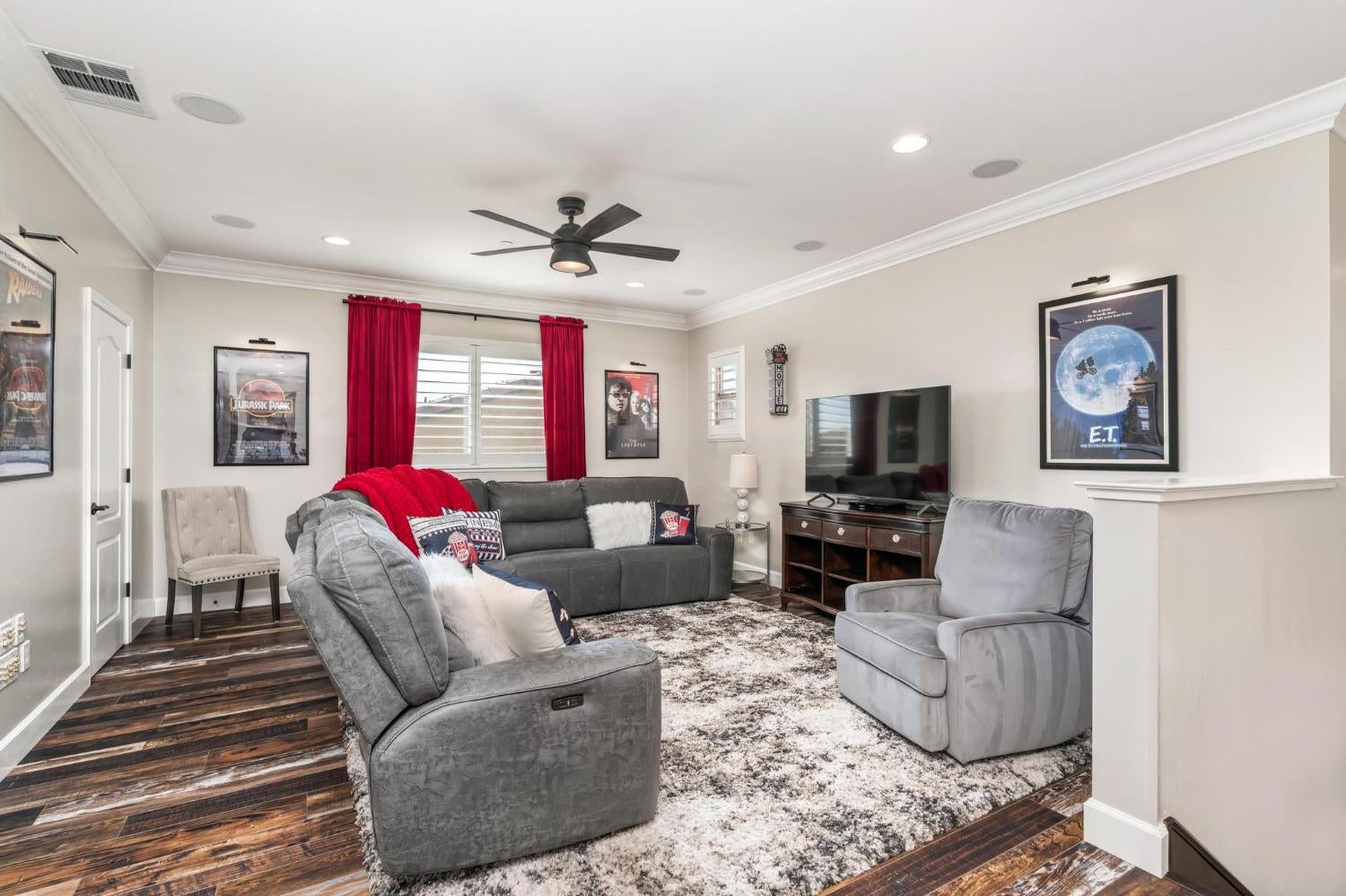 Manteca, California, 95337, United States, 4 Bedrooms Bedrooms, ,4 BathroomsBathrooms,Residential,Active,1941108