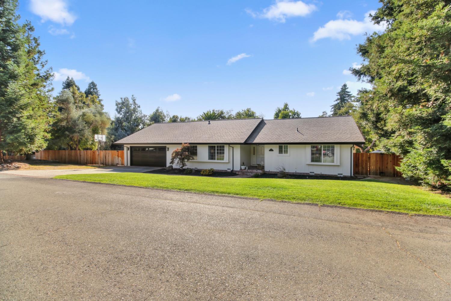 Carmichael, California, 95608, United States, 5 Bedrooms Bedrooms, ,4 BathroomsBathrooms,Residential,Active,1952048