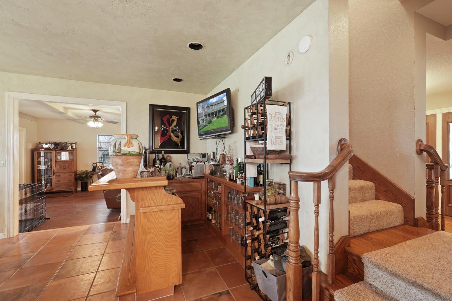 Lodi, California, 95240, United States, 3 Bedrooms Bedrooms, ,3 BathroomsBathrooms,Residential,Active,2001349