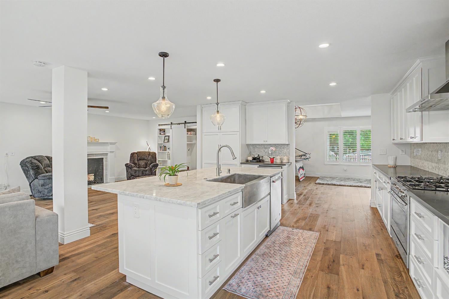 Sacramento, California, 95864, United States, 4 Bedrooms Bedrooms, ,3 BathroomsBathrooms,Residential,Active,2045002