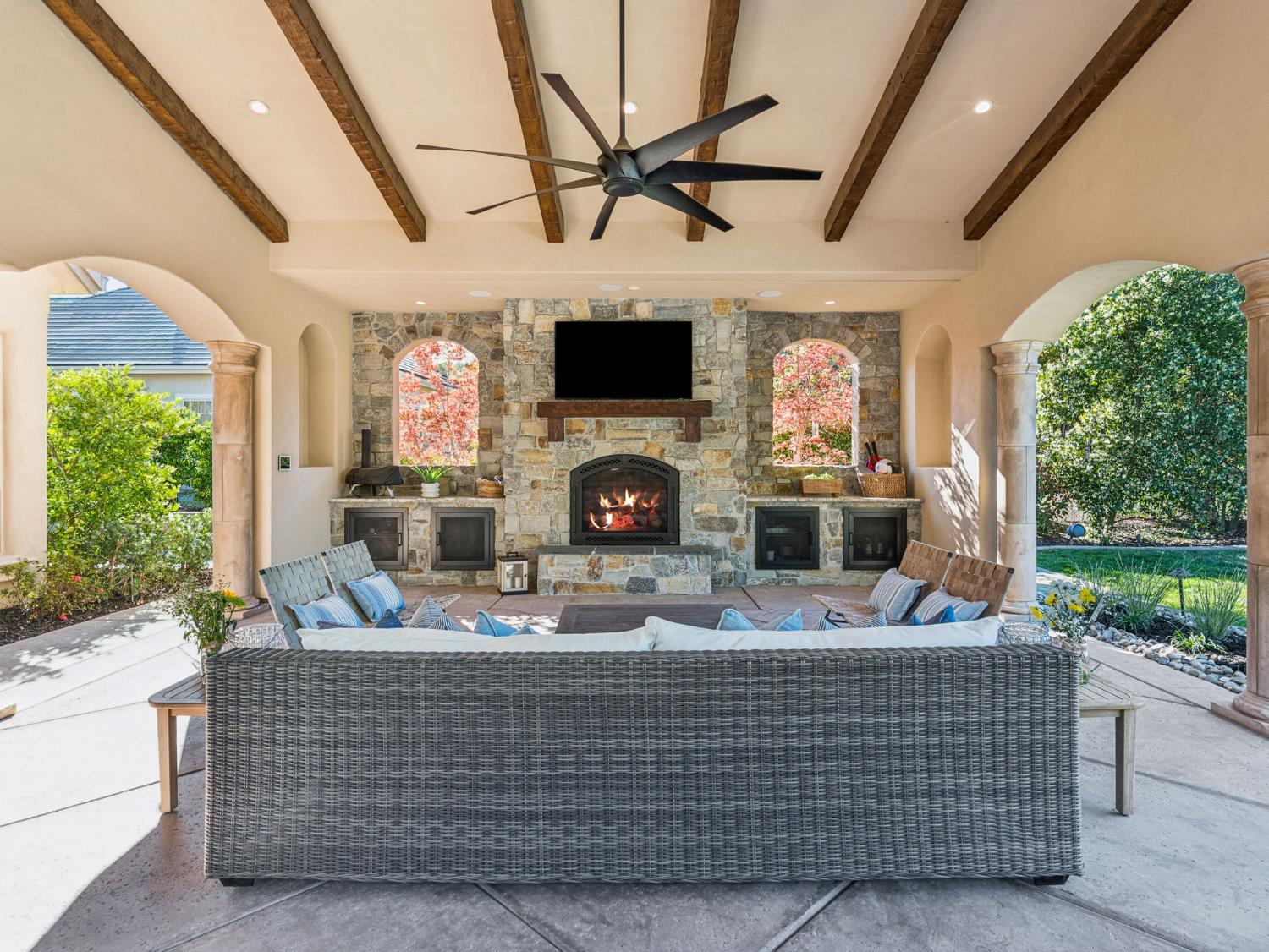 Granite Bay, California, 95746, United States, 5 Bedrooms Bedrooms, ,7 BathroomsBathrooms,Residential,Active,2028537