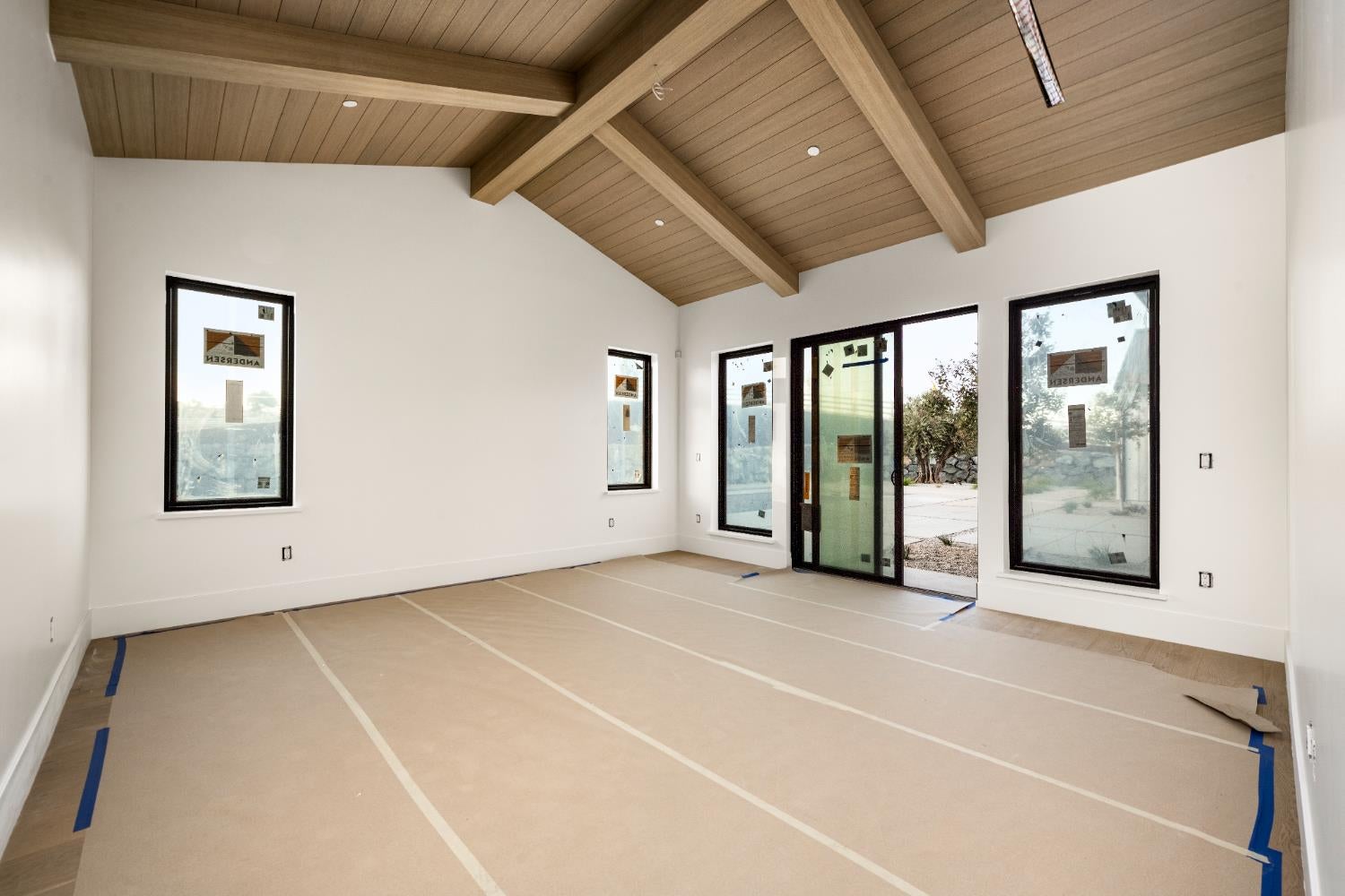Newcastle, California, 95658, United States, 4 Bedrooms Bedrooms, ,6 BathroomsBathrooms,Residential,Active,1920280