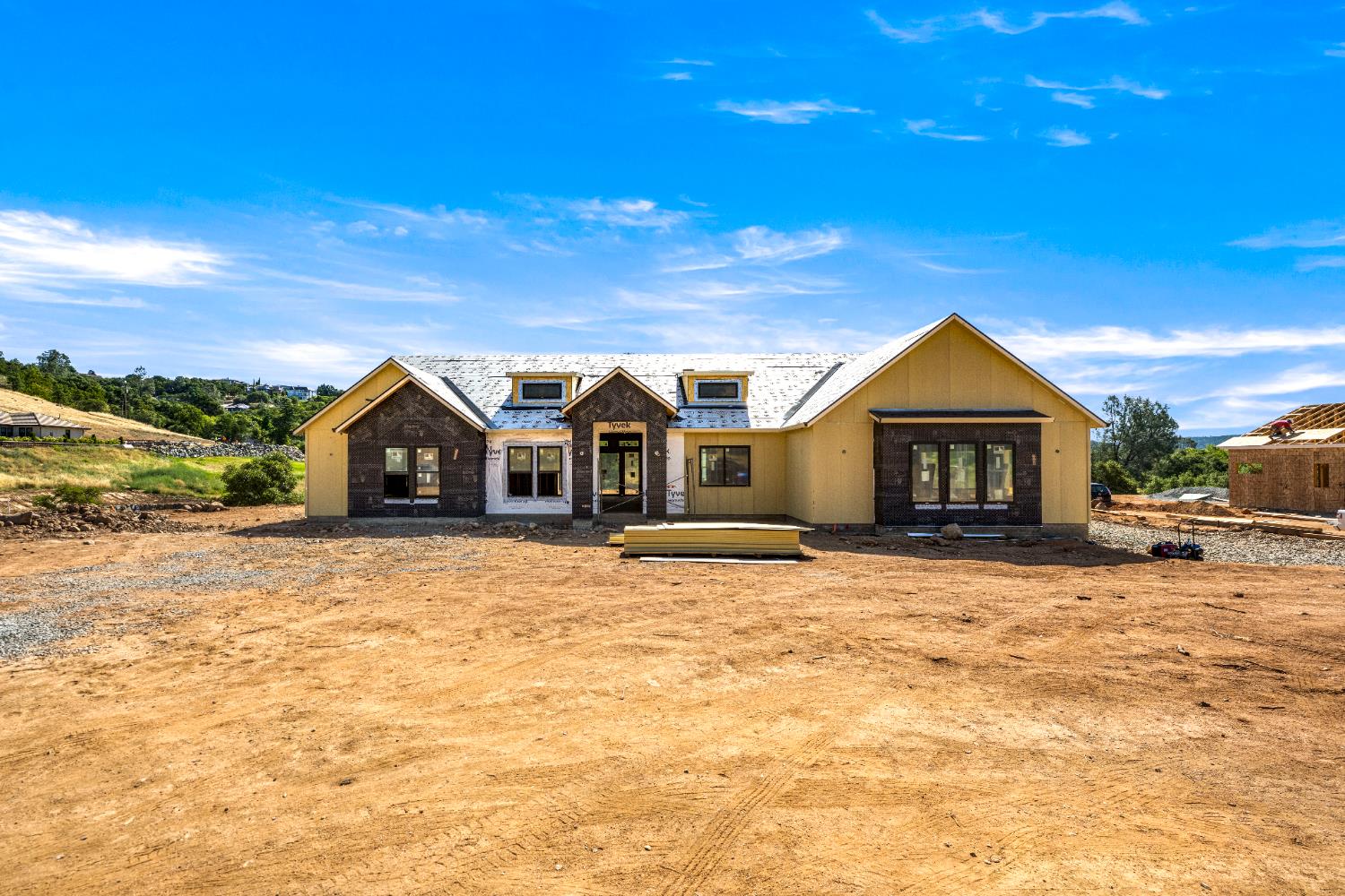 Newcastle, California, 95658, United States, 5 Bedrooms Bedrooms, ,4 BathroomsBathrooms,Residential,Pending,1905100