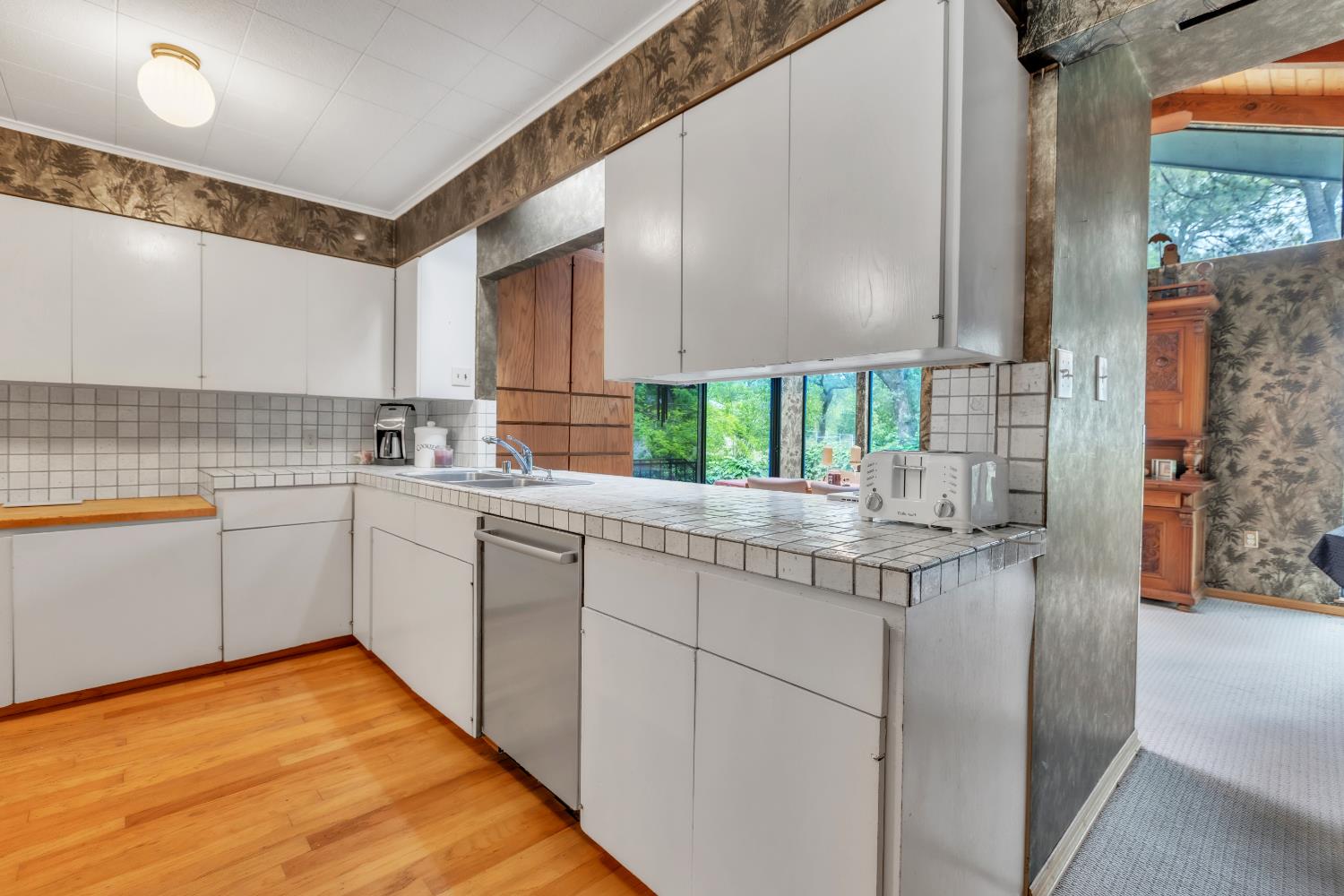 Granite Bay, California, 95746, United States, 5 Bedrooms Bedrooms, ,4 BathroomsBathrooms,Residential,Active,2044605