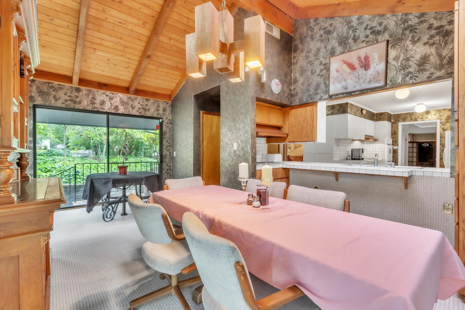 Granite Bay, California, 95746, United States, 5 Bedrooms Bedrooms, ,4 BathroomsBathrooms,Residential,Active,2044605