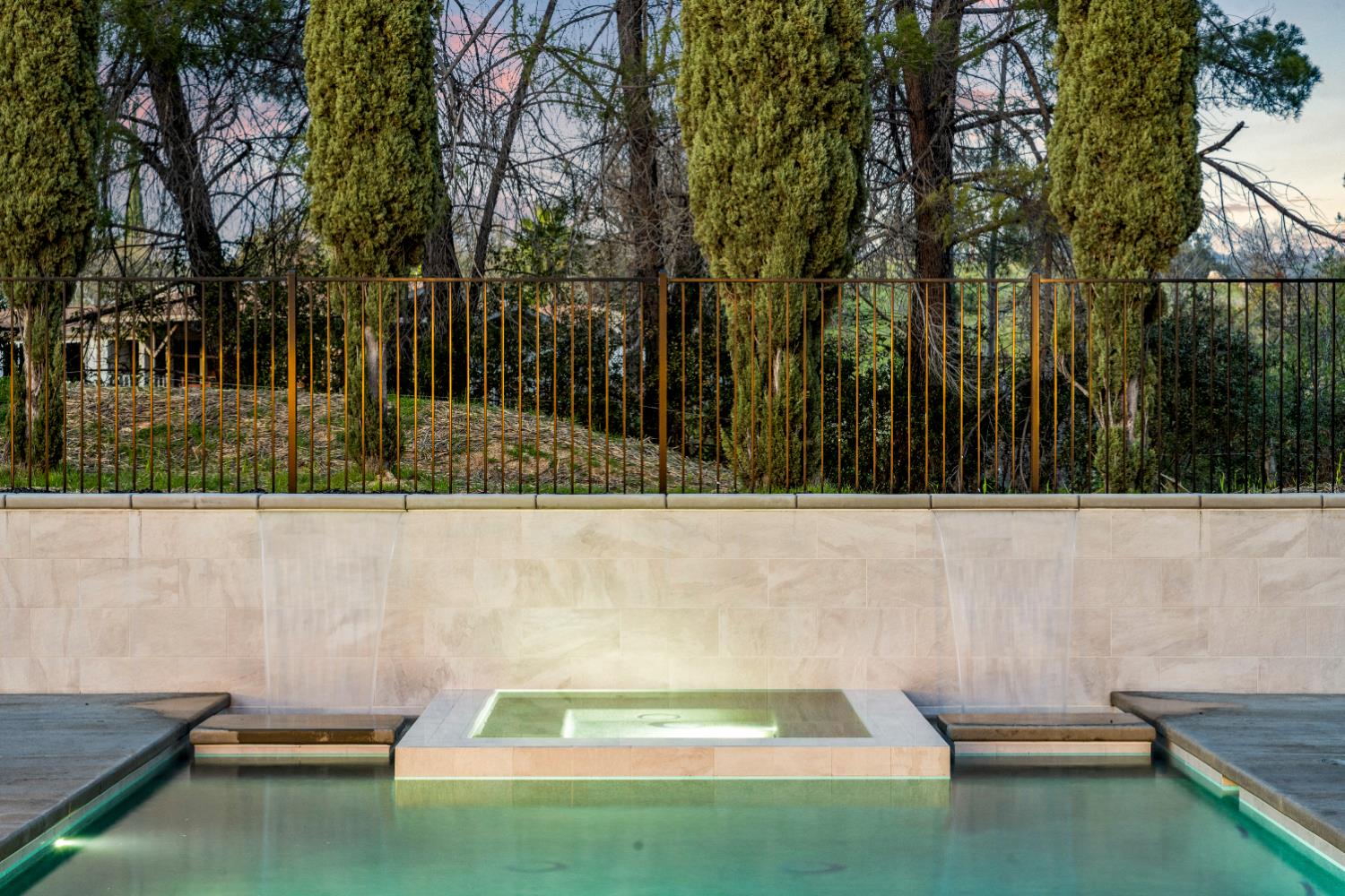 Newcastle, California, 95658, United States, 5 Bedrooms Bedrooms, ,4 BathroomsBathrooms,Residential,Active,2013165