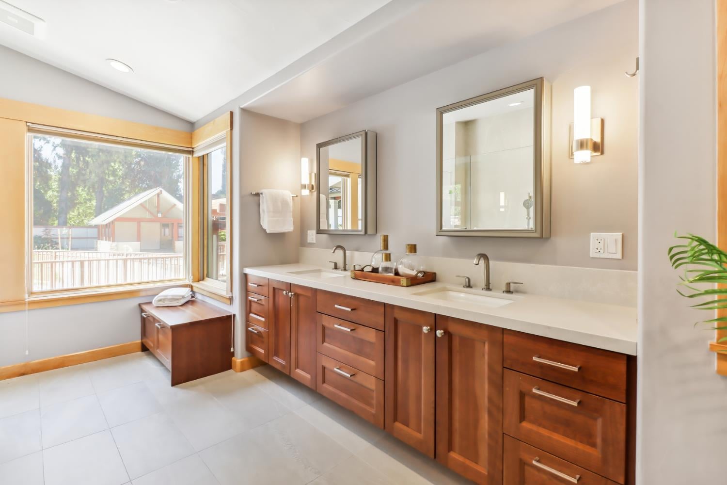 Davis, California, 95616, United States, ,5 BathroomsBathrooms,Residential,Active,1843441