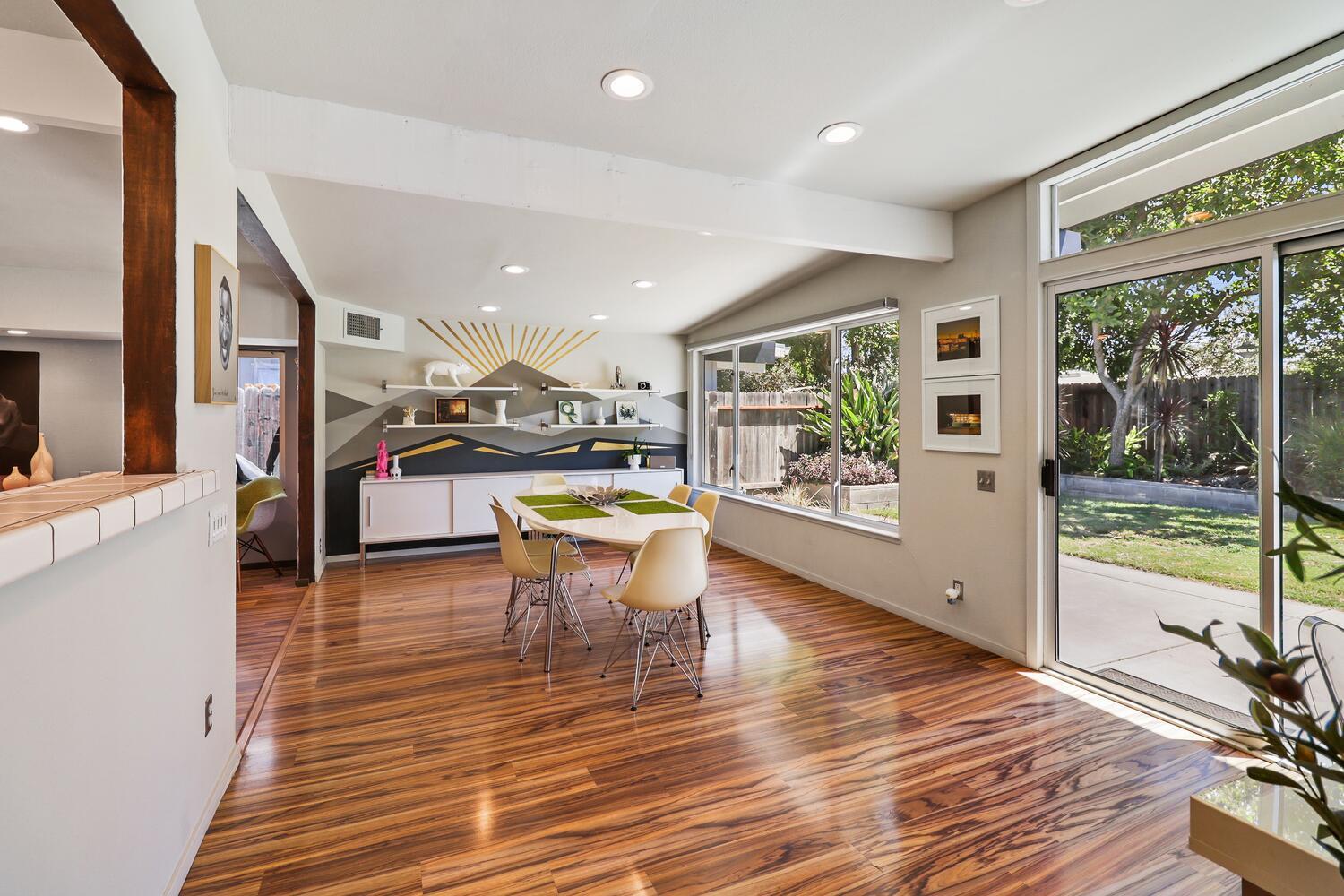Davis, California, 95616, United States, 4 Bedrooms Bedrooms, ,3 BathroomsBathrooms,Residential,Active,1922279