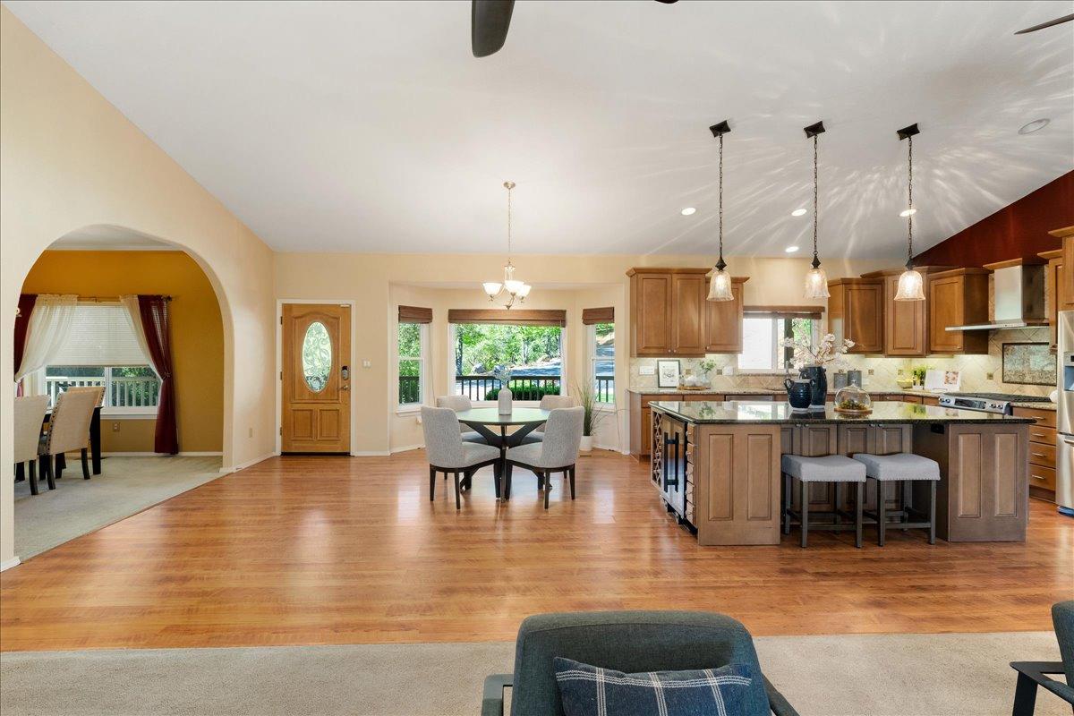 Newcastle, California, 95658, United States, 3 Bedrooms Bedrooms, ,3 BathroomsBathrooms,Residential,Active,1798198