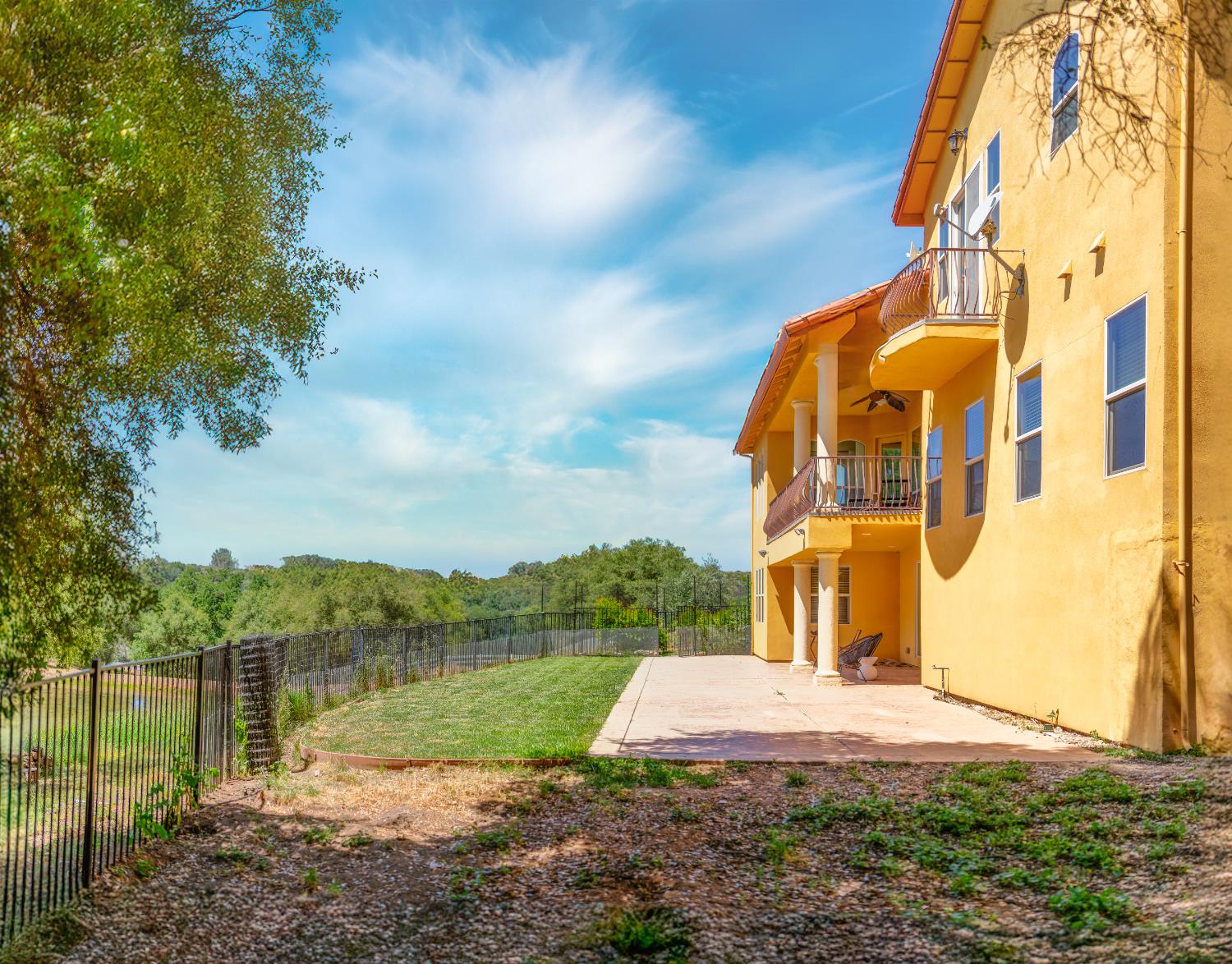Shingle Springs, California, 95682, United States, ,4 BathroomsBathrooms,Residential,Active,1829887