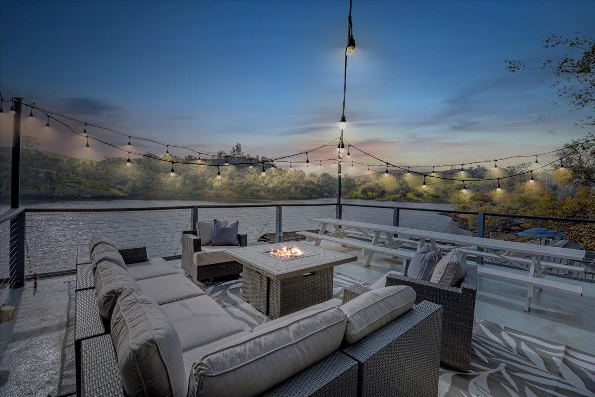 Copperopolis, California, 95228, United States, 4 Bedrooms Bedrooms, ,5 BathroomsBathrooms,Residential,Active,2014922