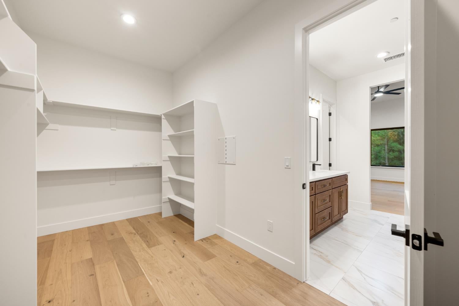 Auburn, California, 95602, United States, 4 Bedrooms Bedrooms, ,3 BathroomsBathrooms,Residential,Active,2003545