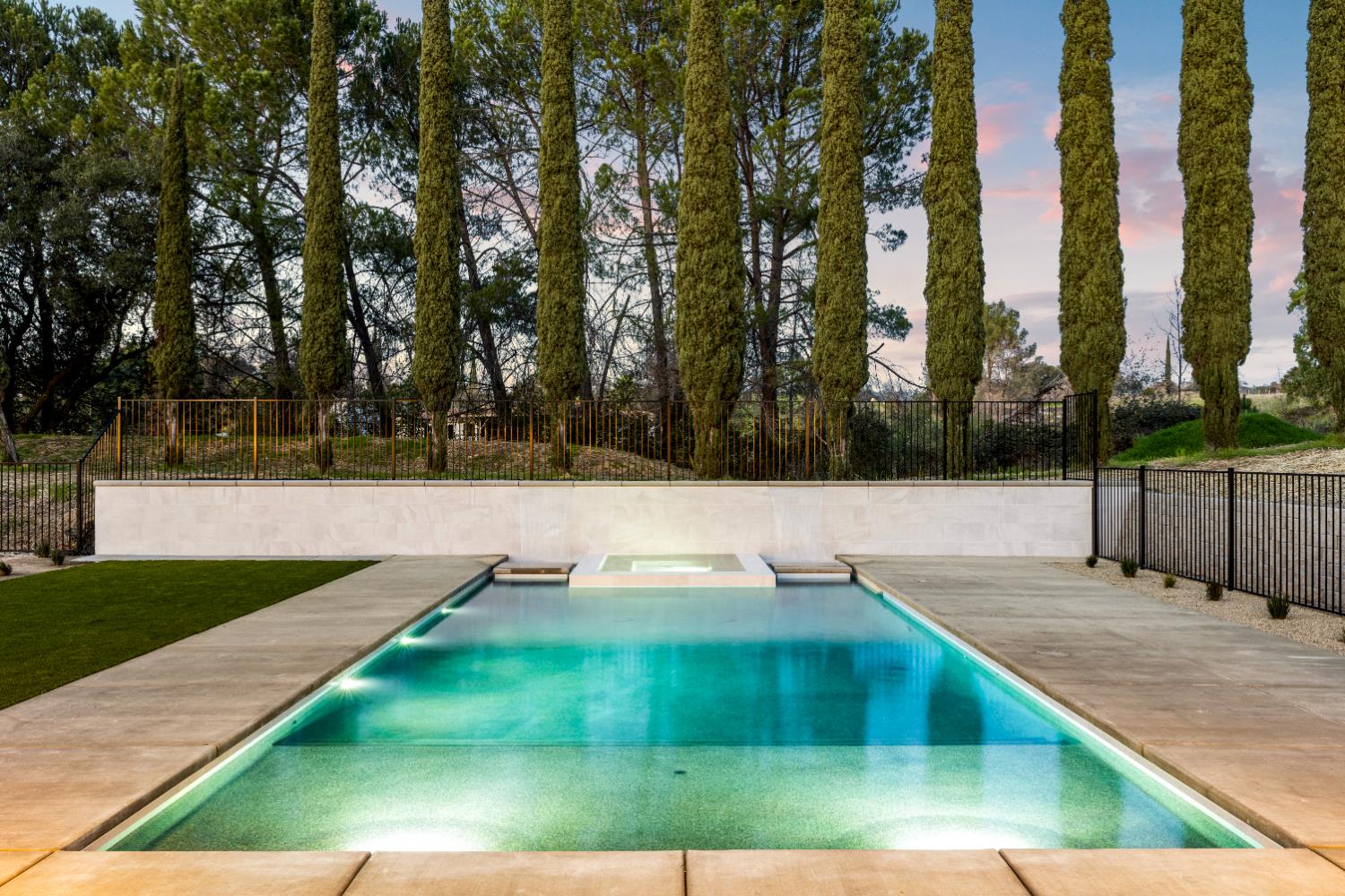 Newcastle, California, 95658, United States, 5 Bedrooms Bedrooms, ,4 BathroomsBathrooms,Residential,Active,2013165