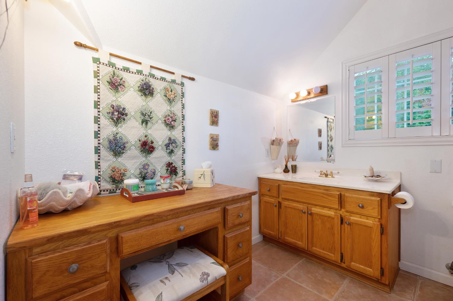 Coloma, California, 95613, United States, 3 Bedrooms Bedrooms, ,3 BathroomsBathrooms,Residential,Active,2007129