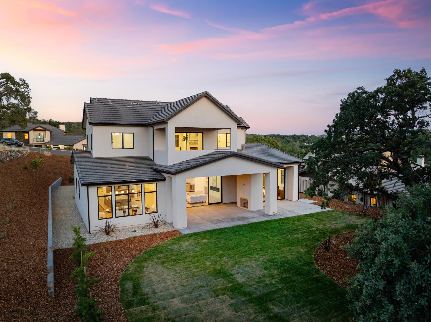 El Dorado Hills, California, 95762, United States, 5 Bedrooms Bedrooms, ,5 BathroomsBathrooms,Residential,Active,1920251