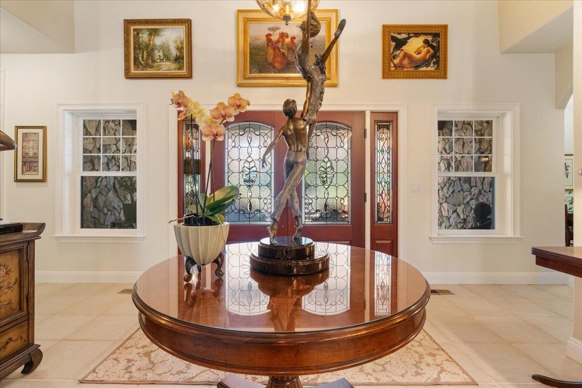 Grass Valley, California, 95945, United States, 4 Bedrooms Bedrooms, ,4 BathroomsBathrooms,Residential,Active,2015811