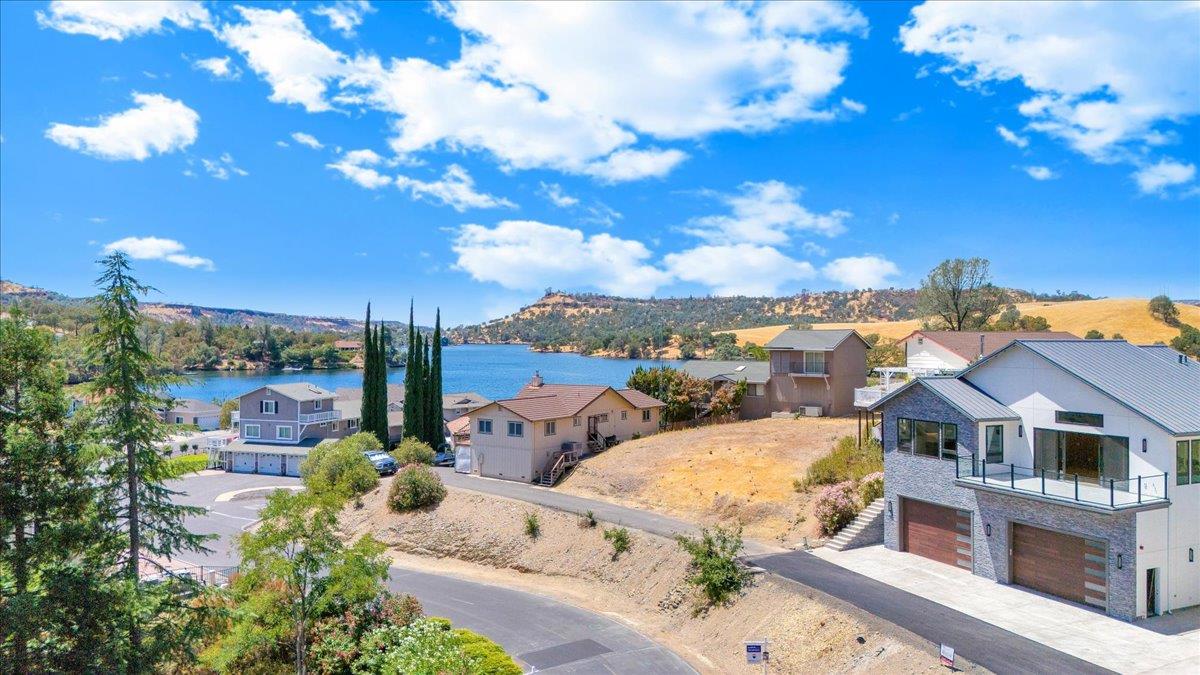 Copperopolis, California, 95228, United States, 3 Bedrooms Bedrooms, ,4 BathroomsBathrooms,Residential,Active,2044189