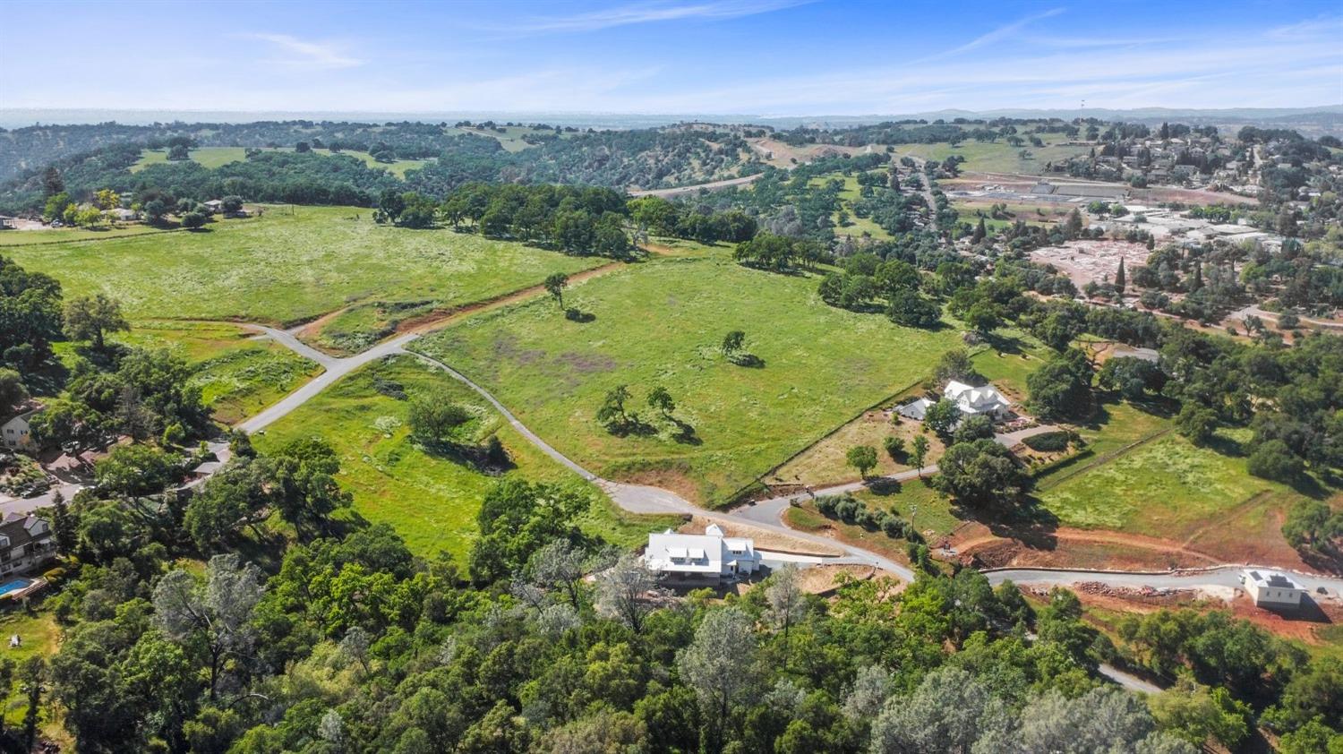 Sutter Creek, California, 95685, United States, 3 Bedrooms Bedrooms, ,3 BathroomsBathrooms,Residential,Active,2011413