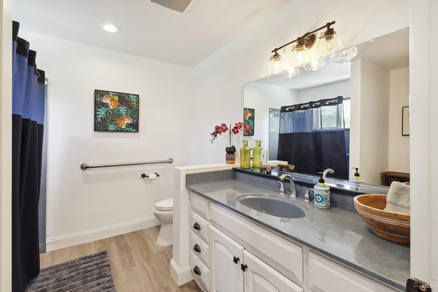 Winters, California, 95694, United States, 3 Bedrooms Bedrooms, ,2 BathroomsBathrooms,Residential,Active,1972159