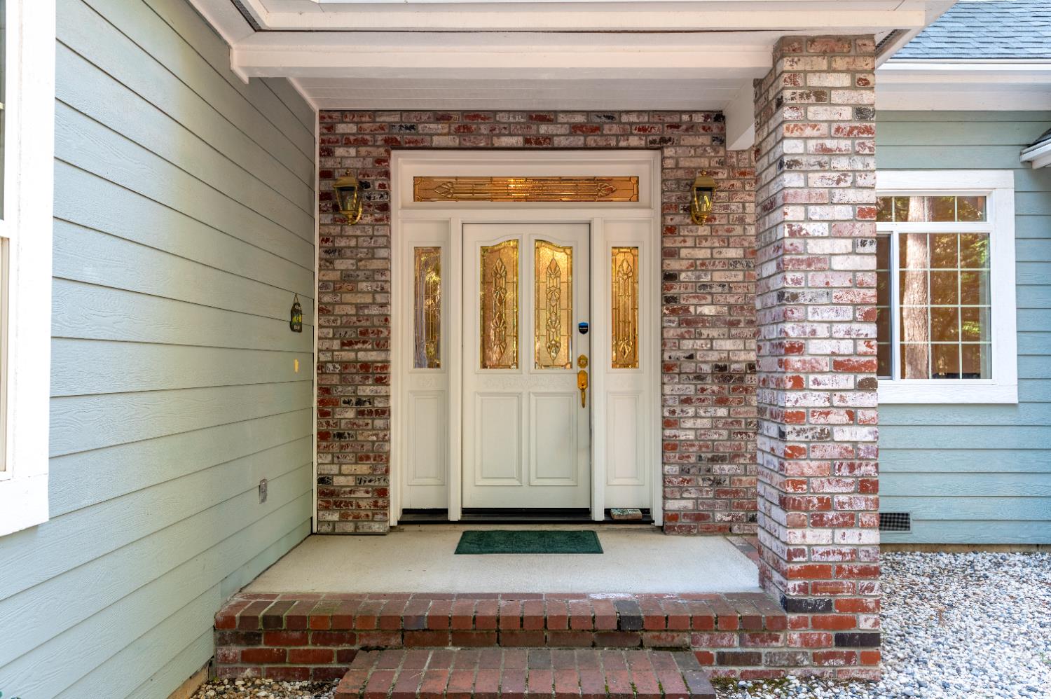 Nevada City, California, 95959, United States, 3 Bedrooms Bedrooms, ,4 BathroomsBathrooms,Residential,Active,1919052