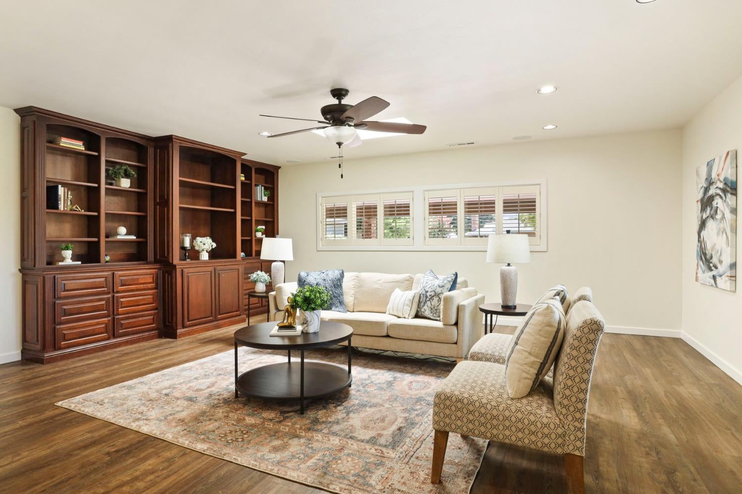 Modesto, California, 95350, United States, 4 Bedrooms Bedrooms, ,3 BathroomsBathrooms,Residential,Active,1877804