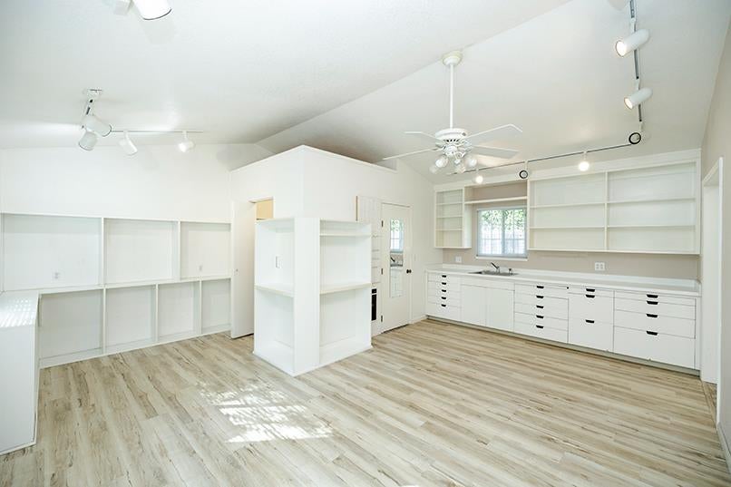 Modesto, California, 95356, United States, 4 Bedrooms Bedrooms, ,3 BathroomsBathrooms,Residential,Active,1969647